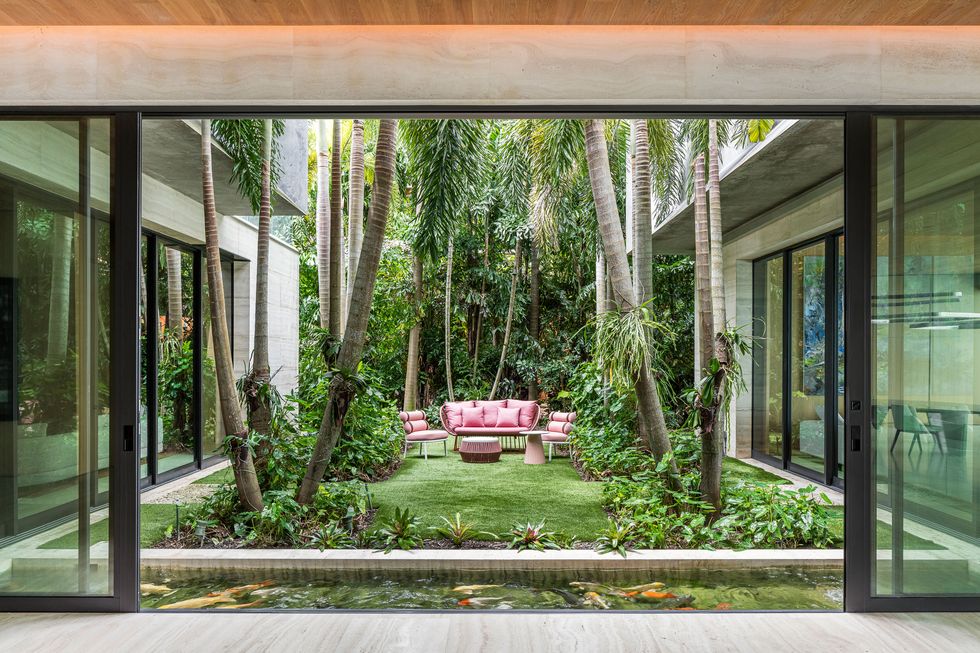 spacious houses in miami where comfort and luxury go hand in hand, designed by fernanda dovigi