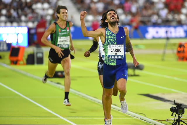 fernando carro gana los 3000m en vallehermoso
