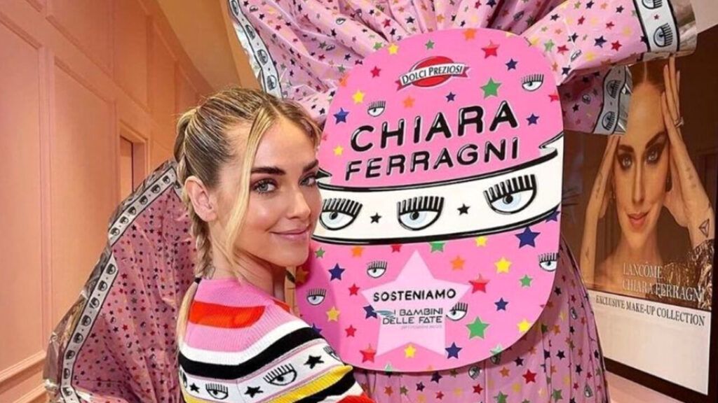 LA VERITÀ SU FERRAGNI: ARRIVA IL CASO DELLA BENEFICIENZA CON LA BAMBOLA  TRUDI 