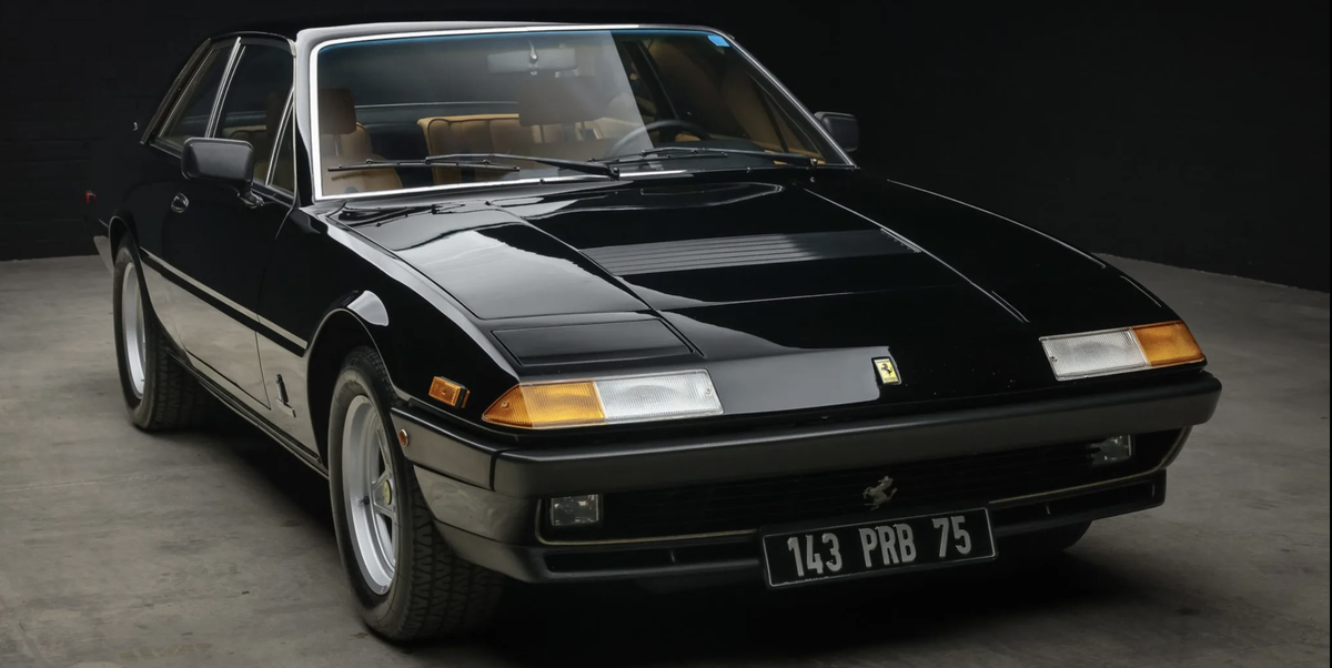 La Ferrari 400i del 1982 è la selezione odierna dell’asta per rimorchi