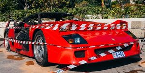 Ferrari F40 incendiado en Mónaco