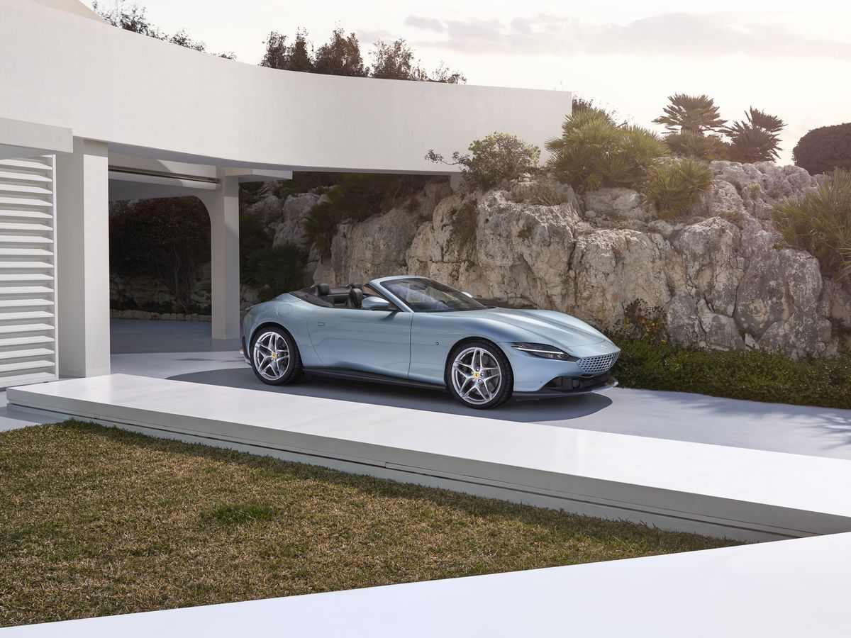 Ferrari's New Roma Spyder Is Its First Soft-Top Convertible Since 1969