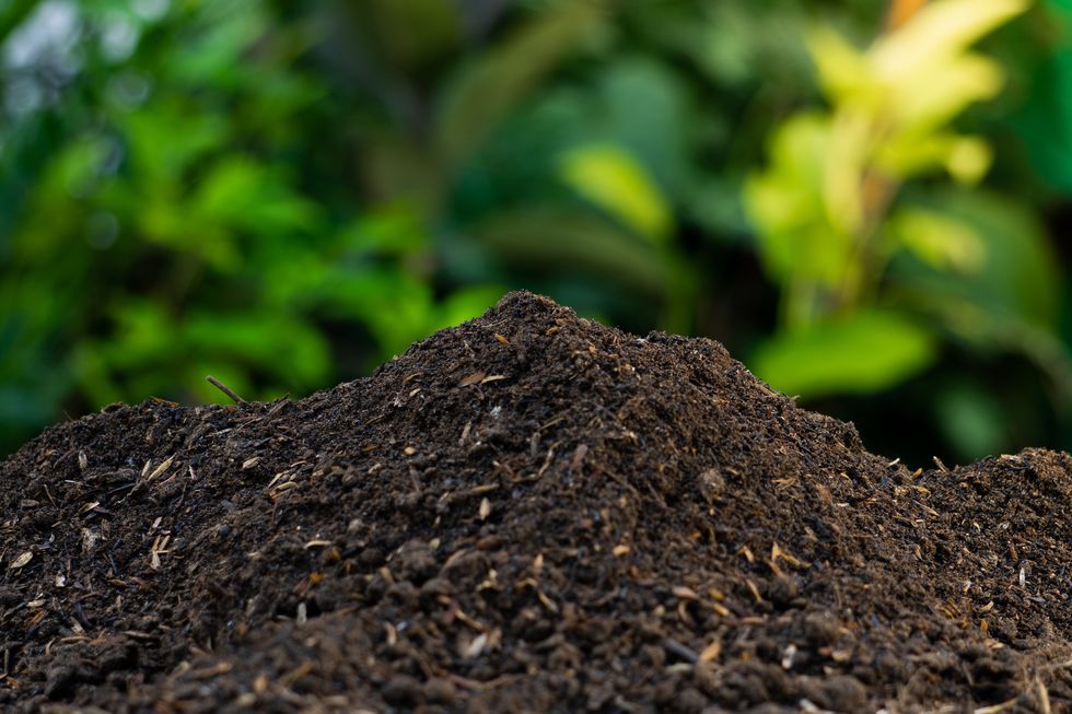 how to compost finished compost