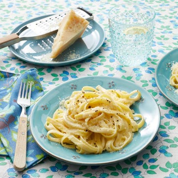 the pioneer woman's fettuccine alfredo recipe