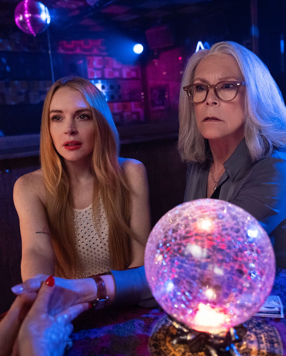 (l r) lindsay lohan as anna coleman and jamie lee curtis as tess coleman in disney's freakier friday. photo by glen wilson. © 2025 disney enterprises, inc. all rights reserved.