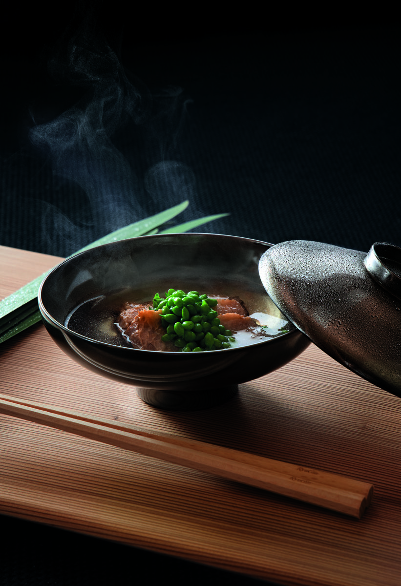 日本料理 龍吟｜伝統とともに「今」の日本料理を世界に伝える