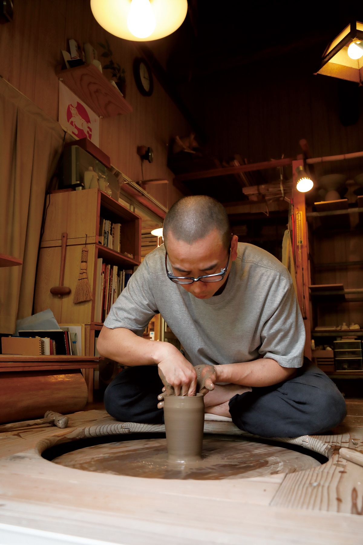 陶芸家の暮らしに学ぶうつわ使い。森本 仁さんの日常に寄り添う軽やか