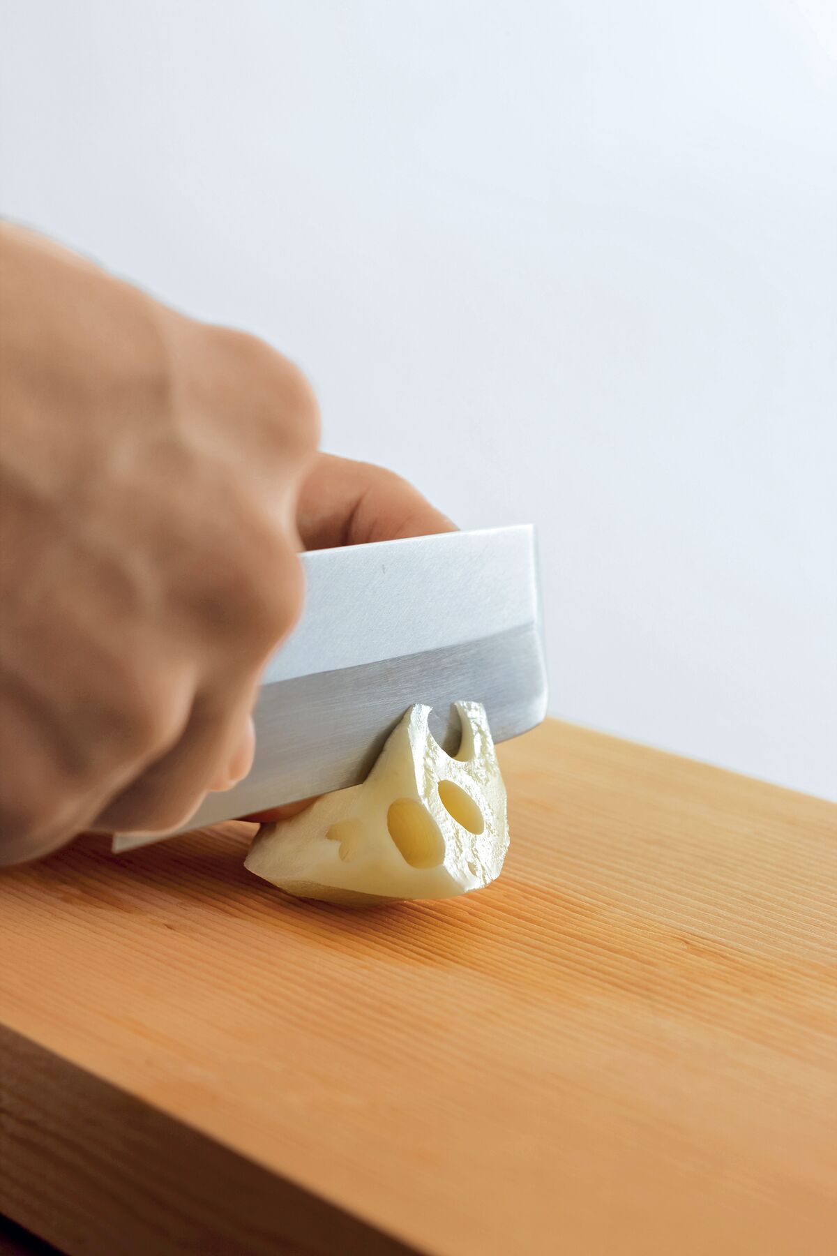 一生もののキッチングッズ=包丁の使い方、日本料理の宗家に学びます 一生もののキッチングッズ=包丁の使い方、日本料理の宗家に学びます
