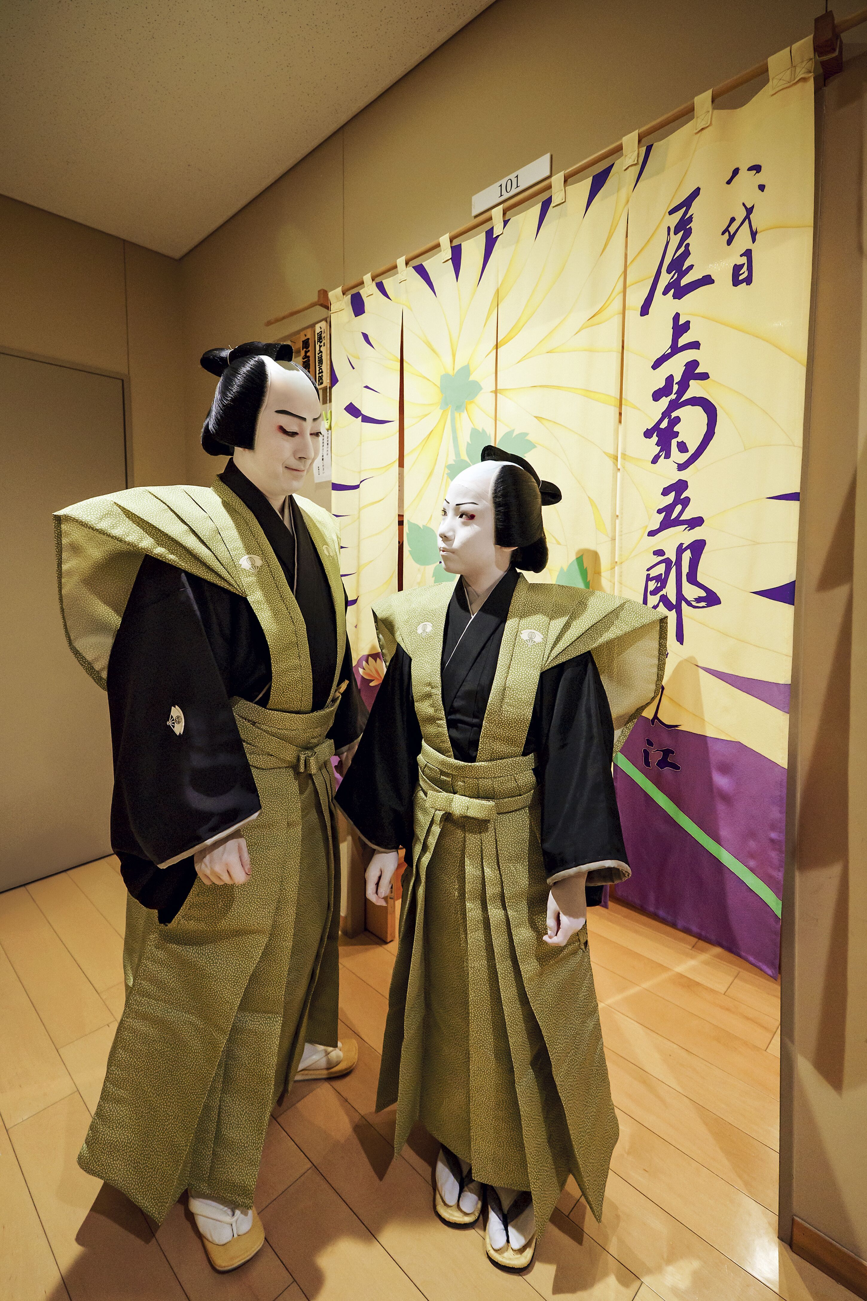 八代目尾上菊五郎】襲名インタビュー「傾く精神を忘れず新しい