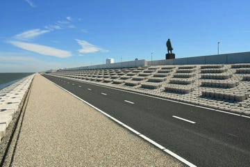 fietspad op de afsluitdijk