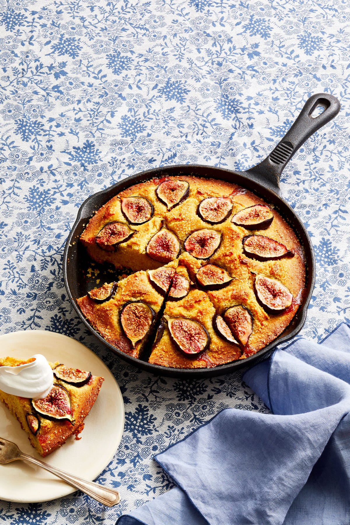 Best Fig Cornmeal Skillet Cake Recipe - How To Make Fig Cornmeal ...