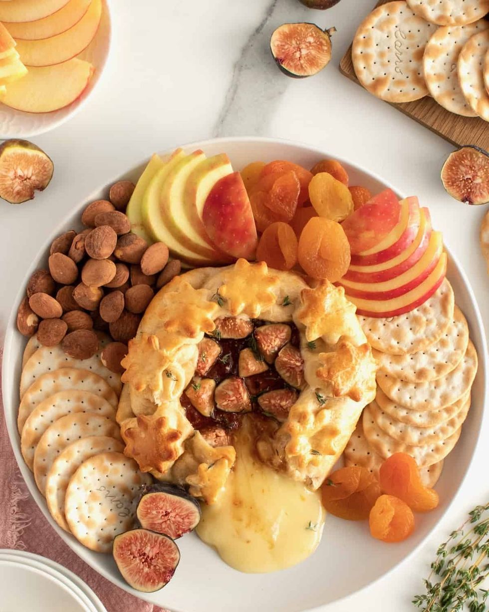 fig recipes baked brie with fig jam