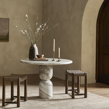 figueroa dining table in sawar marble