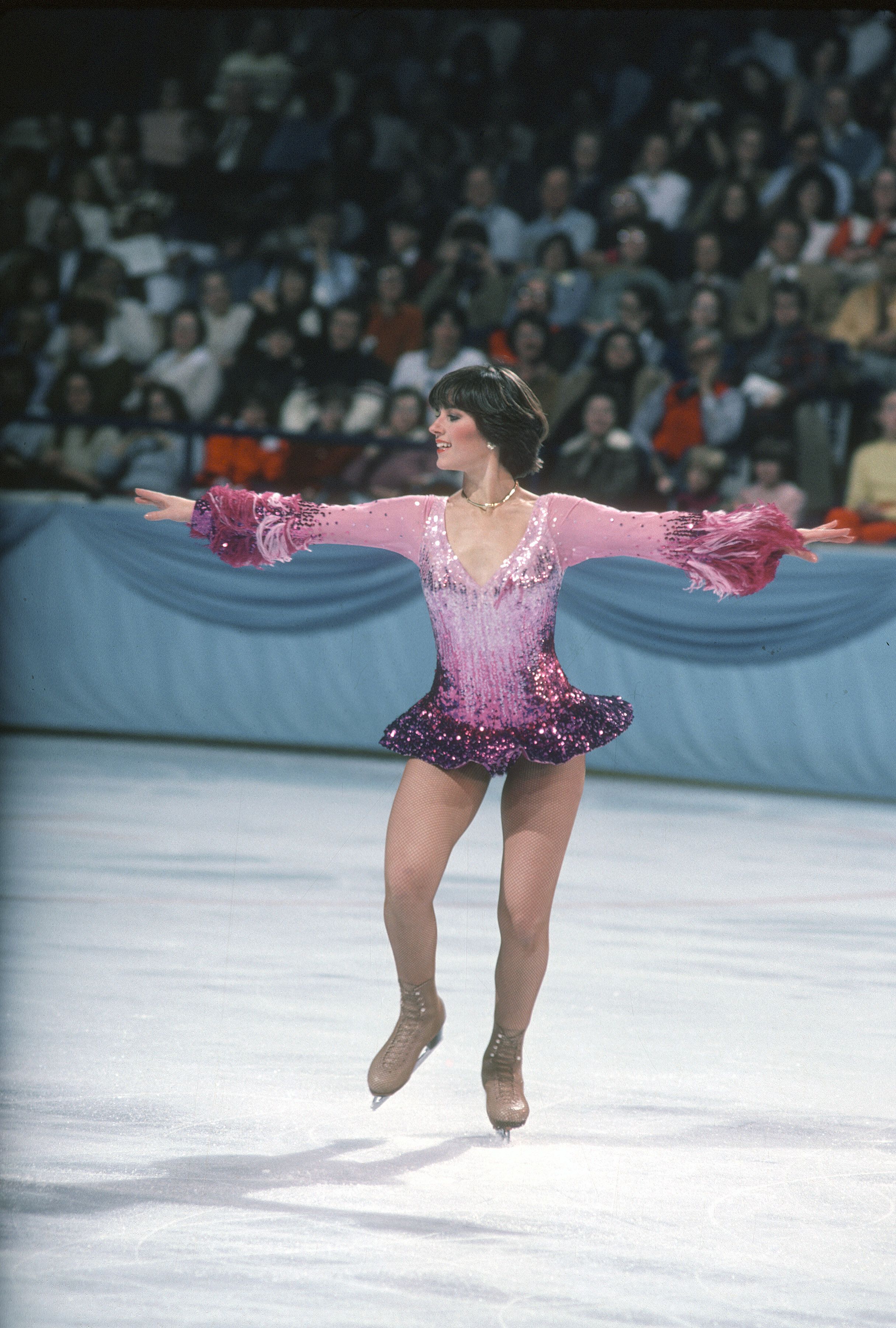 https://hips.hearstapps.com/hmg-prod/images/figure-skater-dorothy-hamill-of-the-united-states-competes-news-photo-1705967265.jpg
