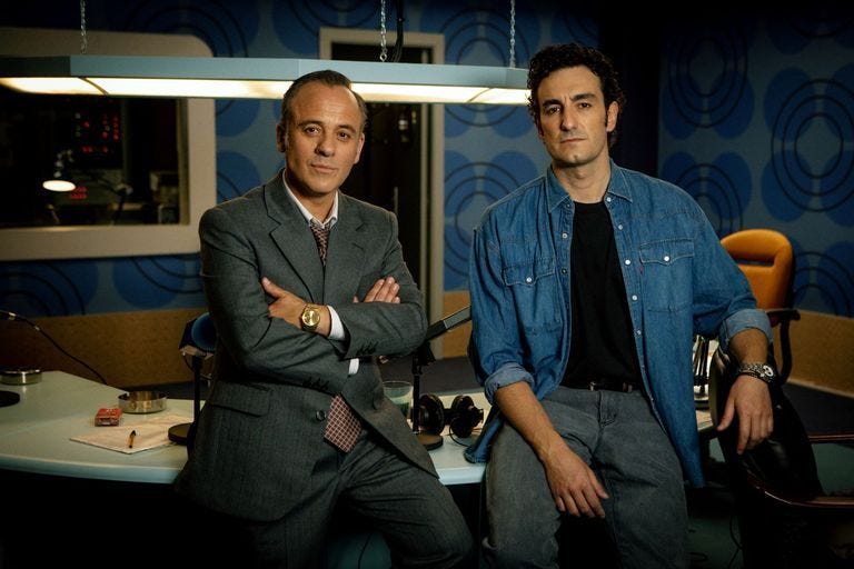 javier gutiérrez y miki esparbé en reyes de la noche, de movistar