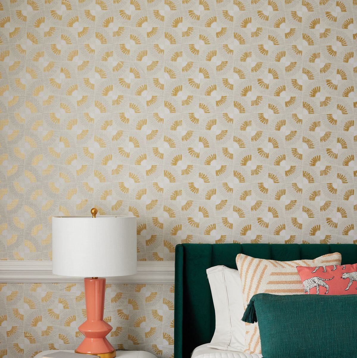 Luxury Peel & Stick Wallpaper in Custom Colours - Peel & Paper