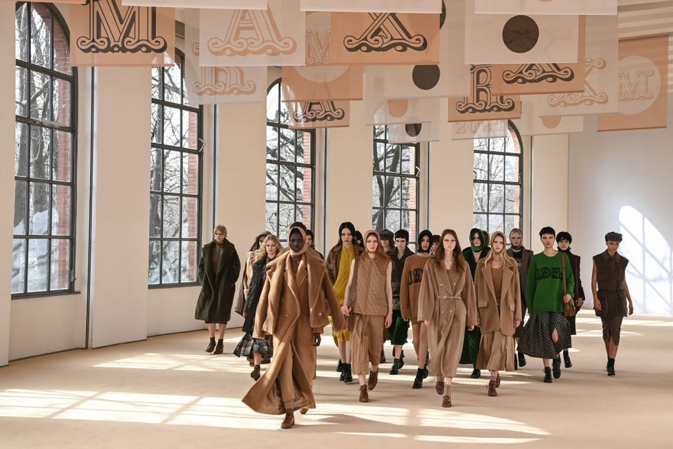 max mara runway milan fashion week fall winter 2021 2022