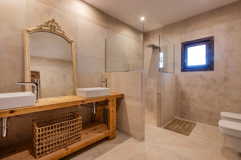 Baño principal junto al dormitorio