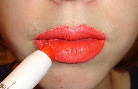 Fuller lips with concealer