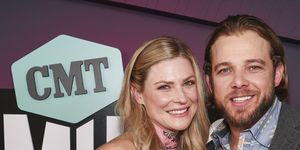 fire country cast max thieriot wife lexi murphy marriage kids