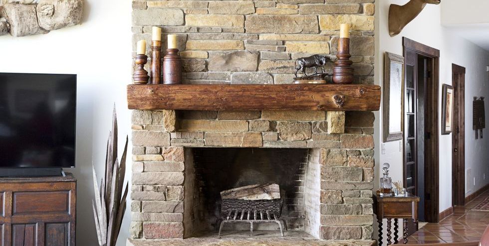 30 Best Fireplace Décor Ideas - Mantel Décor