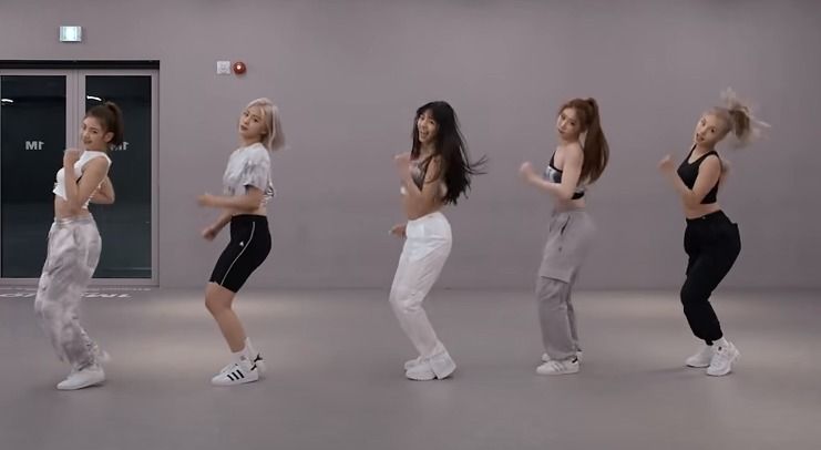 韓国アイドルの愛用ダンスウェアブランドを大調査！ 真似っこコーデができるおすすめアイテムも