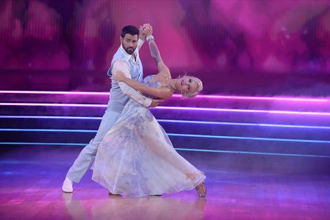 abc's "dancing with the stars"   season 29   week two