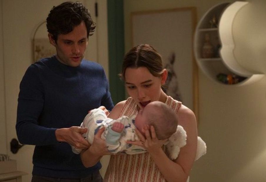 first look at joe, love and their baby in you s3
