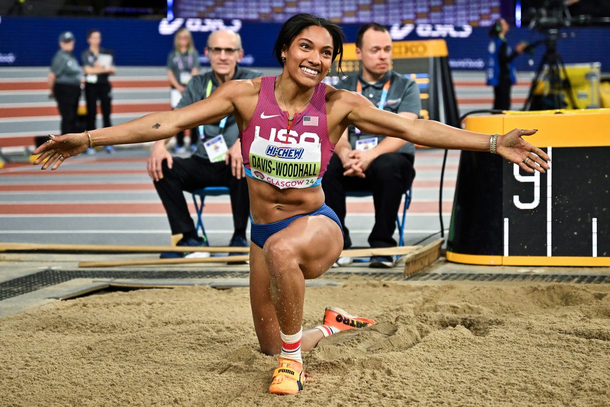 Tara Davis-woodhall Reajusta Su Carrera Y Amenaza El Récord Del Mundo 