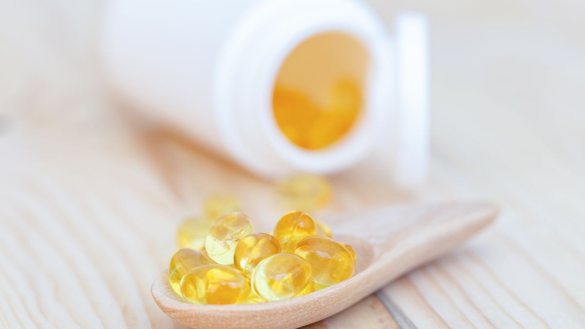 fish-oil-capsules-with-omega-3