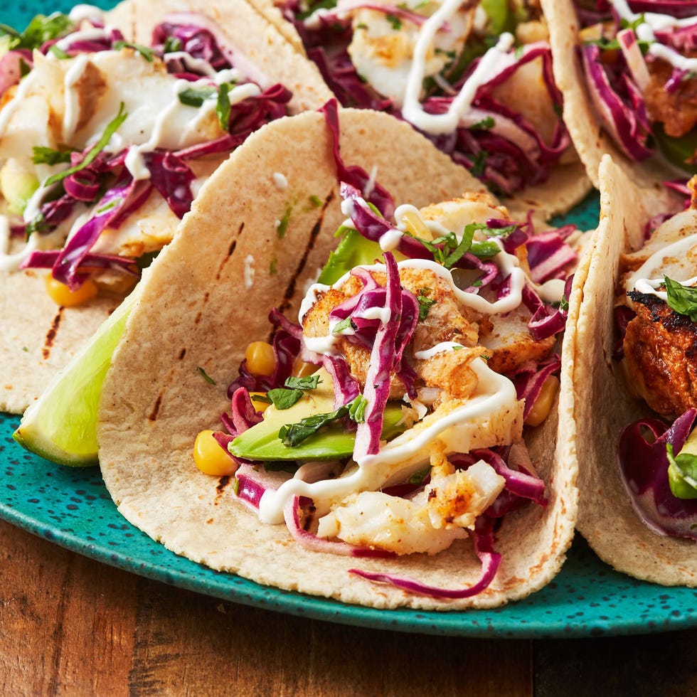 fish tacos with slaw