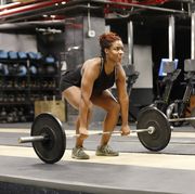 how to do a deadlift
