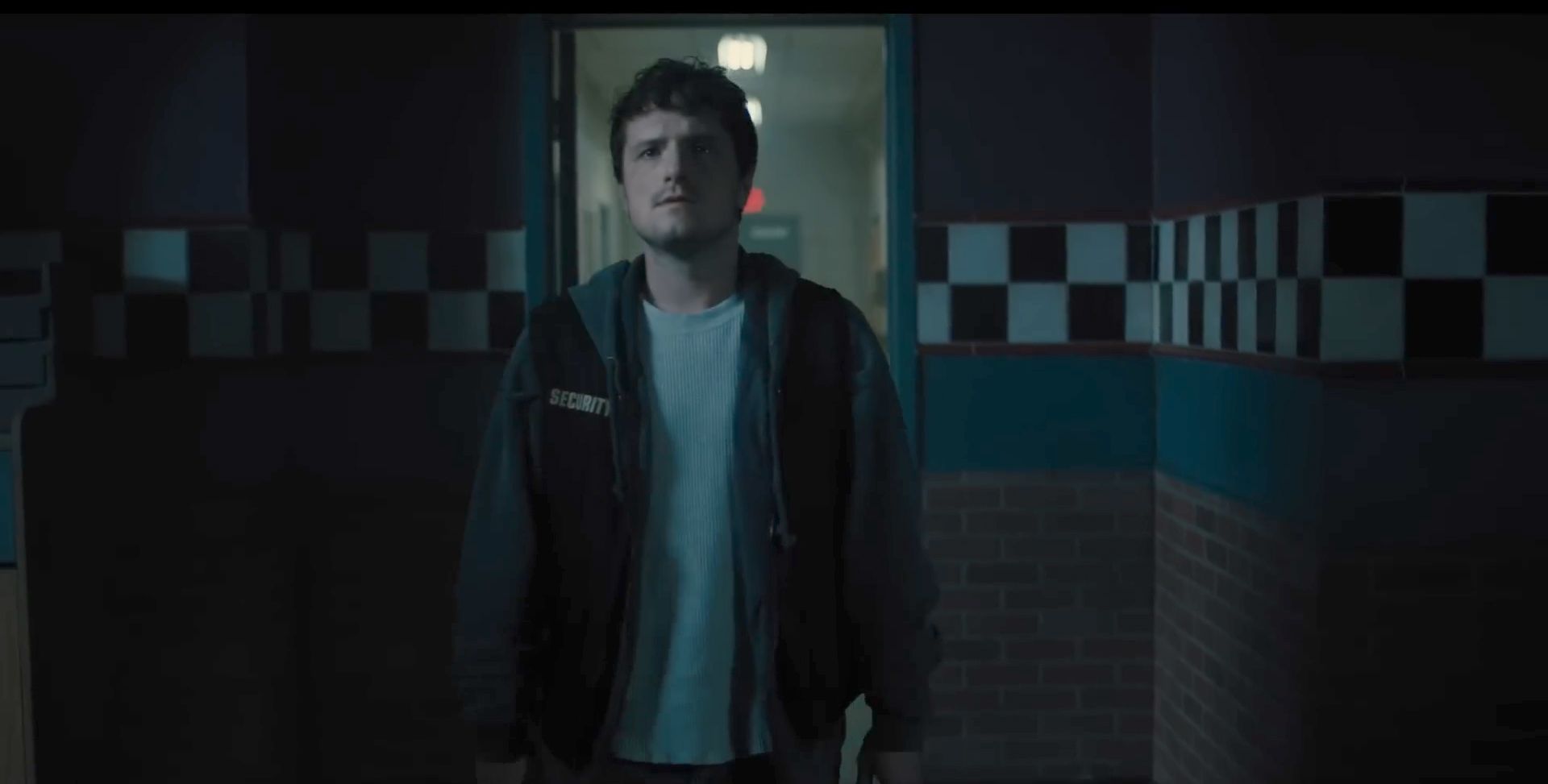 Watch Josh Hutcherson in 'Five Nights at Freddy's Trailer – The