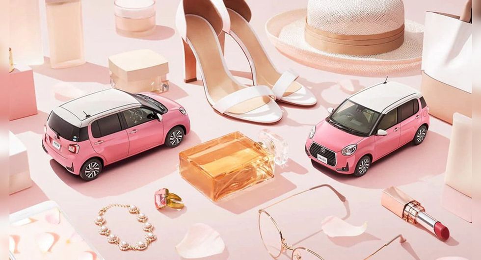 TOYOTA推出粉紅車車！玫瑰金內裝、珍珠白車頂
