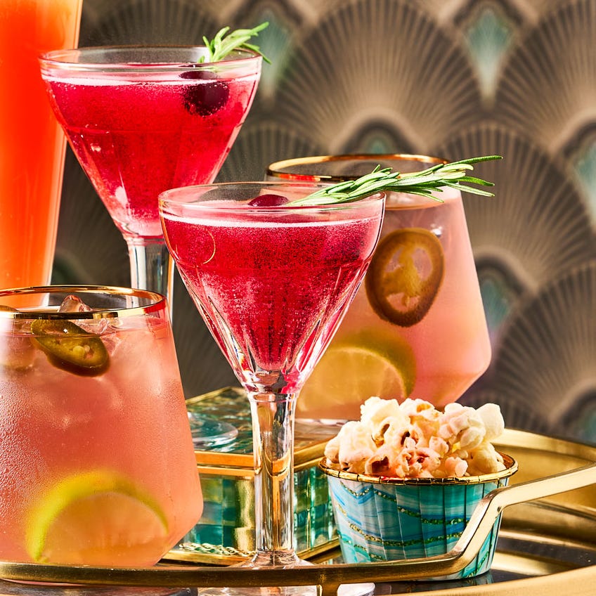 rosemary cranberry fizz best christmas cocktail recipes