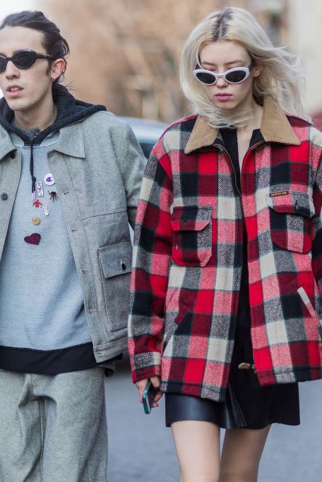 How To Wear A Flannel Shirt: 15 Styling Ideas For Women