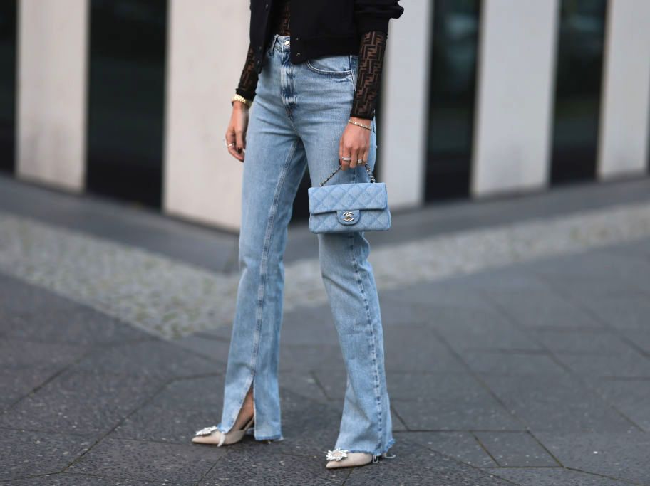 How To Style Your Flared Jeans: Best Street Style Ideas 2022  Bell bottom jeans  outfit, High waisted flare jeans, Flare denim outfit