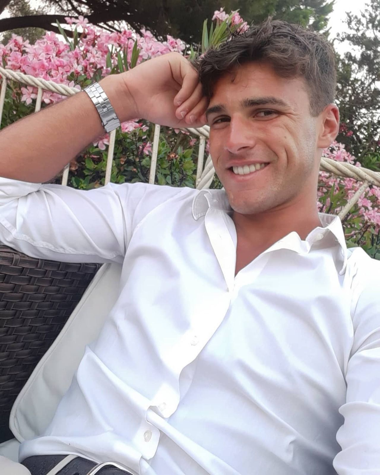 Il tentatore Flavio di Temptation Island 2025: lui «punta una fidanzata in particolare». Chi sarà?