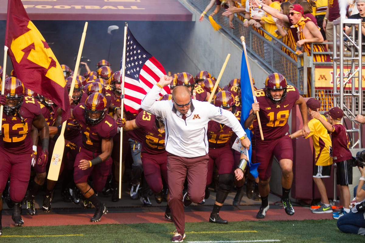 Product, American football, Stadium, Fan, Cheering, Event, Team, Fun, Sport venue, Marching, 