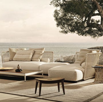 ‘Oasis’ sofa by Antonio Citterio for Flexform a beige outdoor sofa