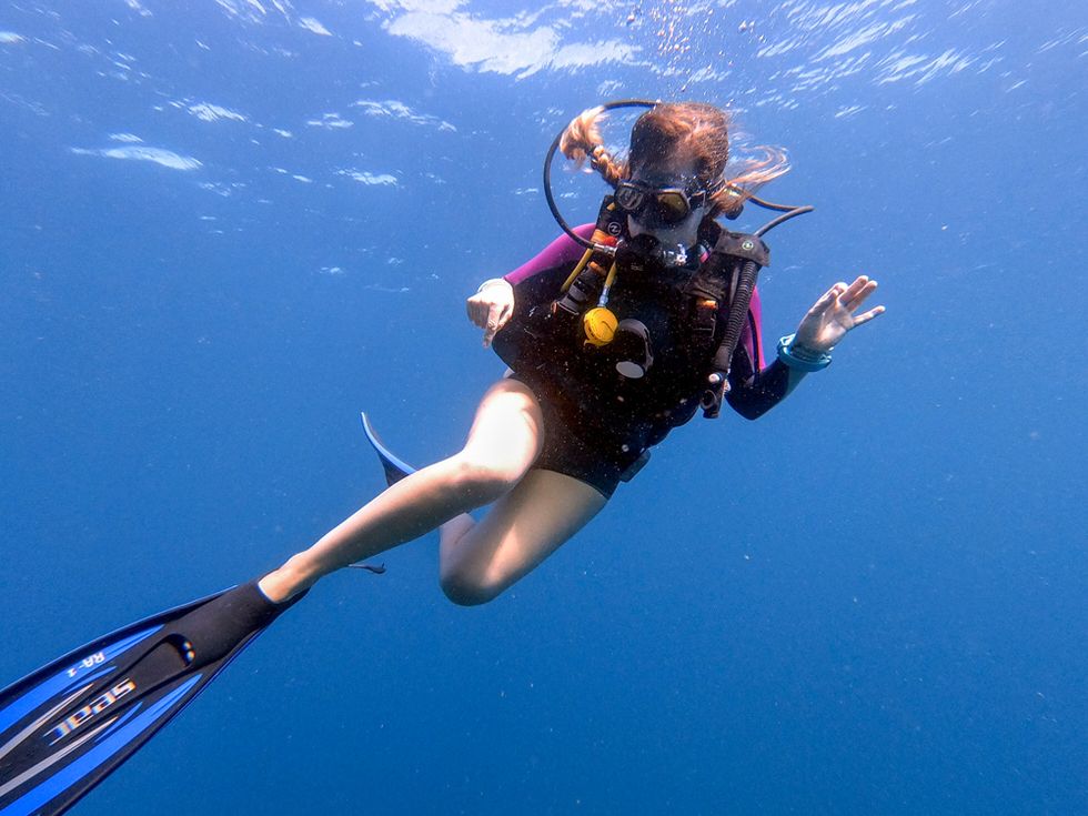 Ditch The Flippers -- This Handheld Underwater Booster Will Propel You  Through The Waves In Style