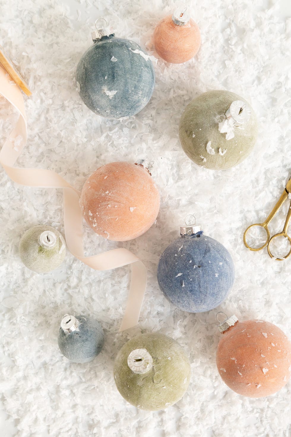 velvet diy ornaments