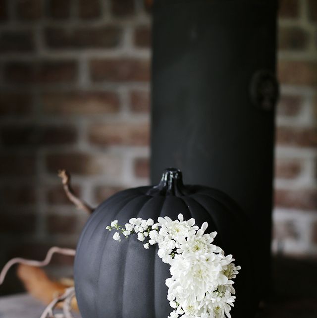 20 Easy Pumpkin Decorating Ideas - Painted Pumpkins How-To