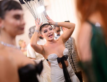 the 2023 met gala celebrating "karl lagerfeld a line of beauty" red carpet