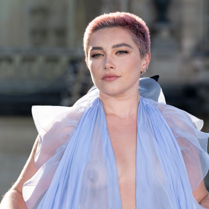 Florence Pugh Elevates Side-Boob Dressing In Valentino