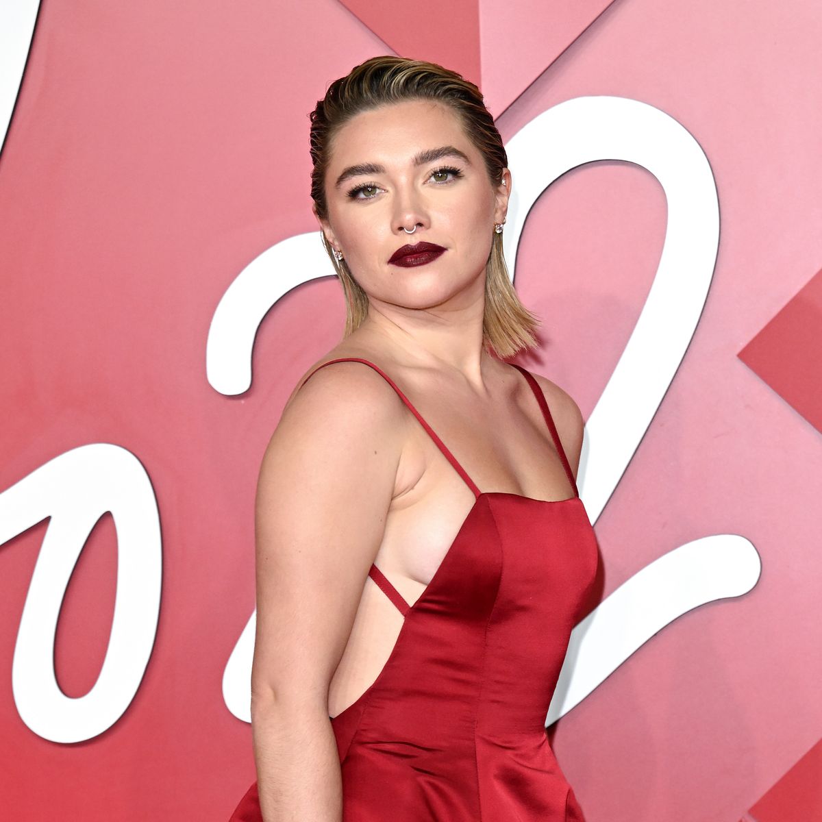 Ebony Girl Small Nipples - Florence Pugh wears a see-through dress to 'free the nipple'
