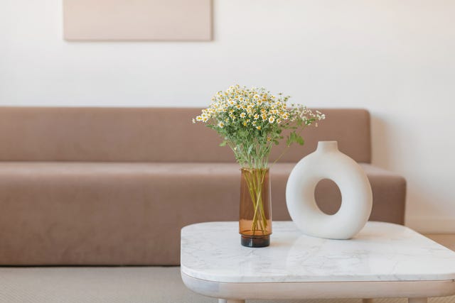 flores en el salón