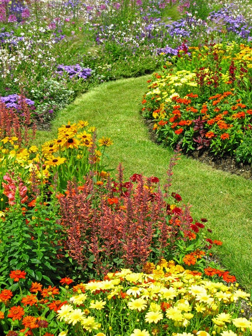 33 Best Flower Bed Ideas | Country Living