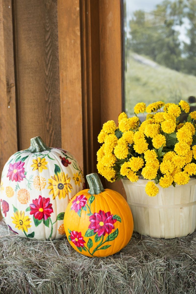 Mini hay bales are so cute for decorating indoors or outdoors.
