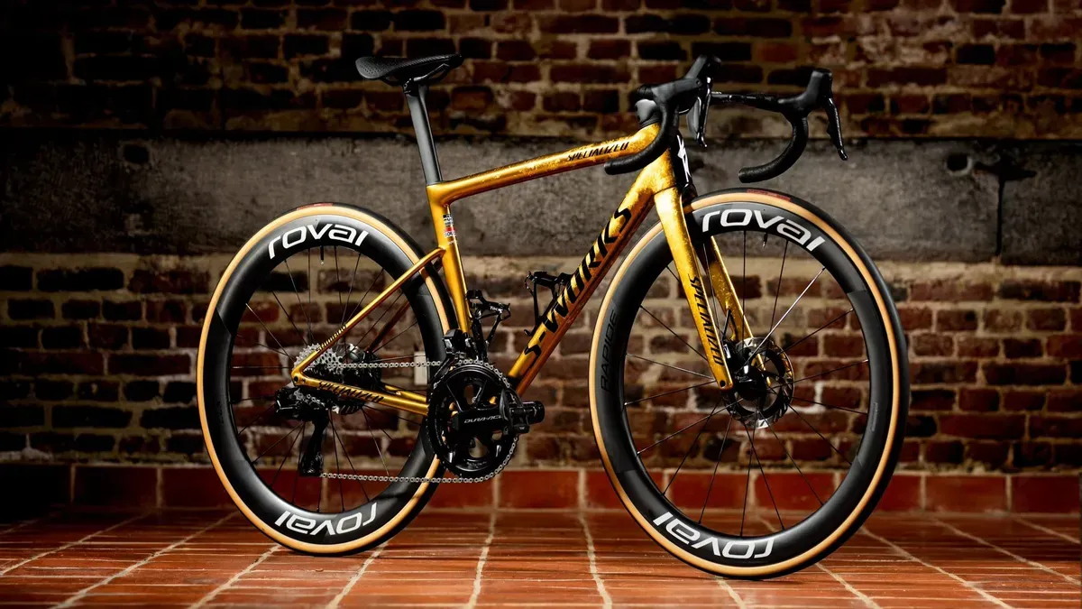 We Can’t Stop Looking at Remco Evenepoel’s Gold-Painted Specialized Tarmac SL8